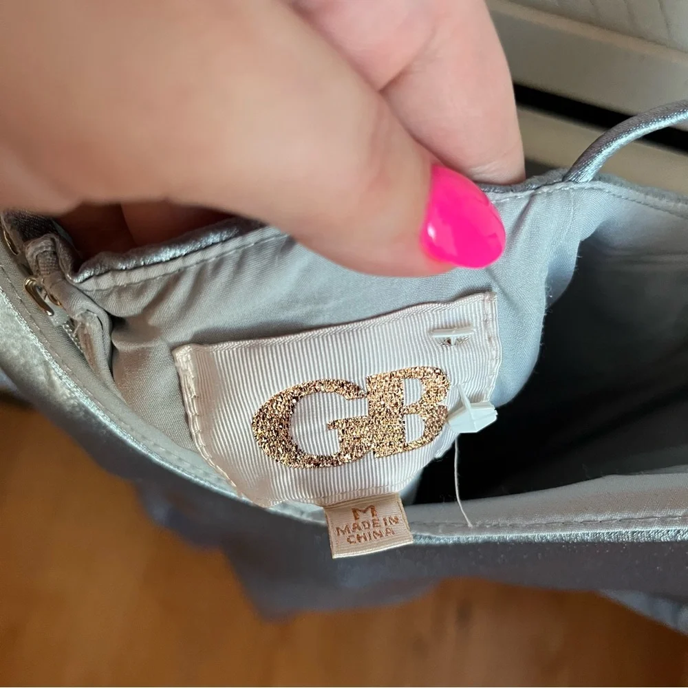 Satin cocktail dress - Picture 2 of 2